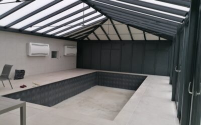 Véranda Bioclimatique à Collombey-Muraz : Abri de Piscine Idéal