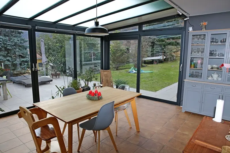 salle à manger sous véranda